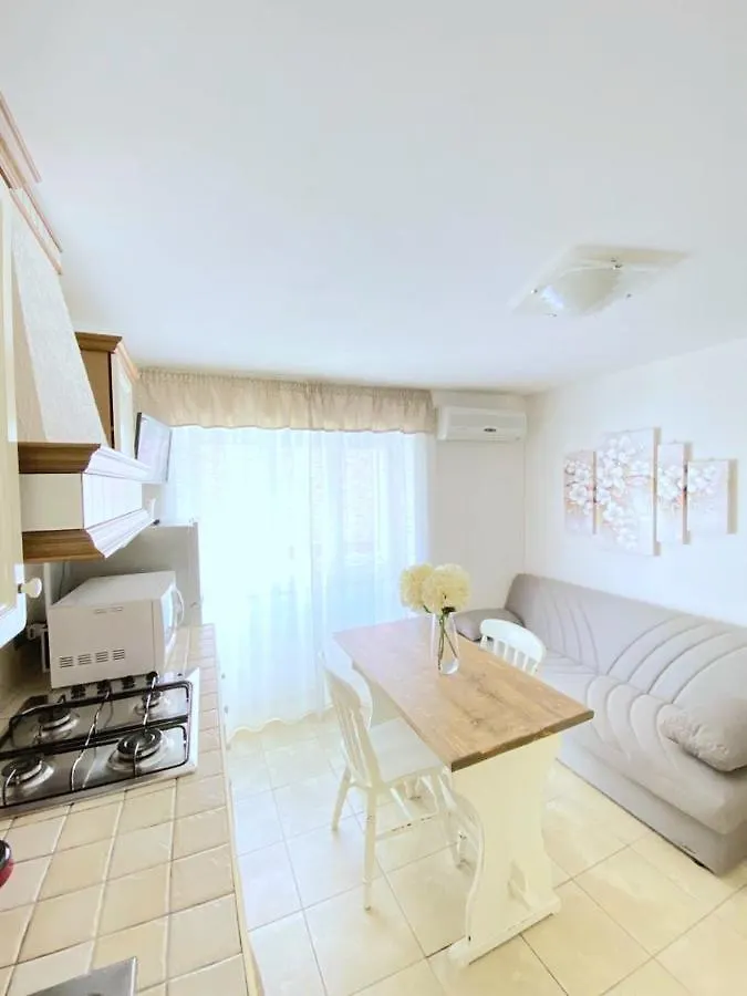 Vintage Home Zona Ospedale Sassari Italien